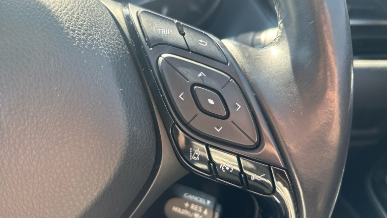 Toyota C-HR 1.8 Hybrid Dynamic 5dr CVT Hybrid Hatchback